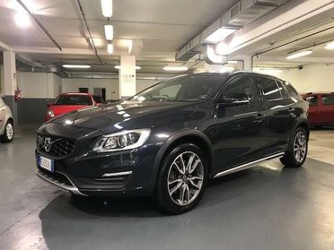 Volvo V60 Cross Country V60 Cross Country 2.4 d4 Summum awd 4x4