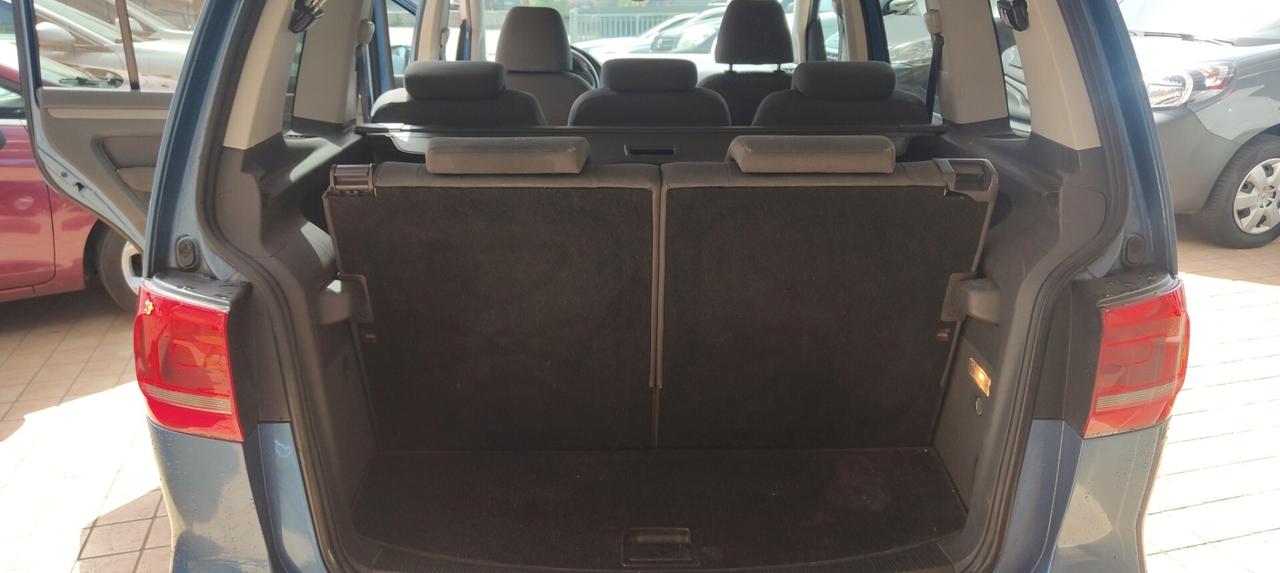 Volkswagen Touran 1.6 TDI Comfortline