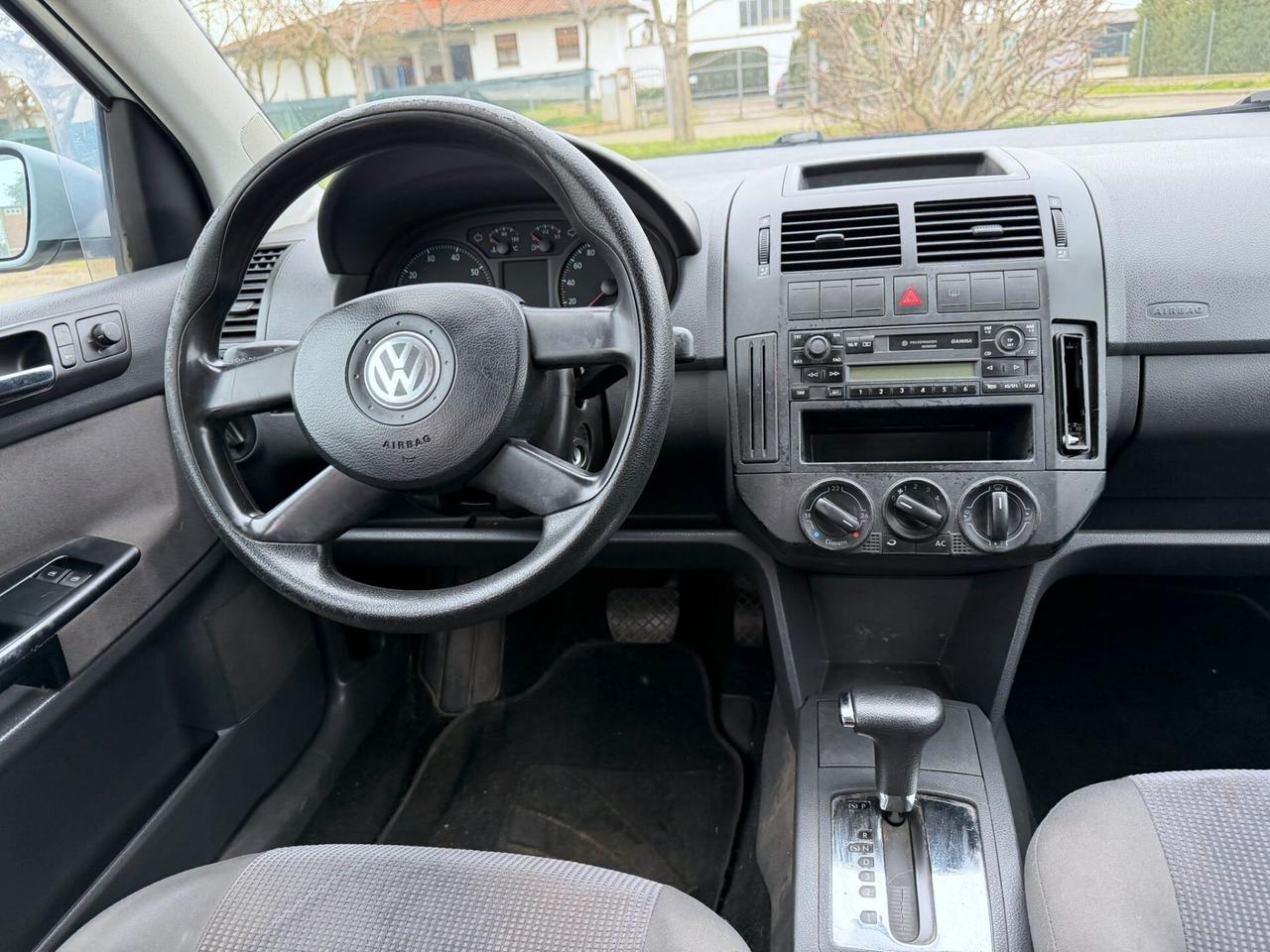 VOLKSWAGEN POLO 1.4 BENZINA AUTOMATICO
