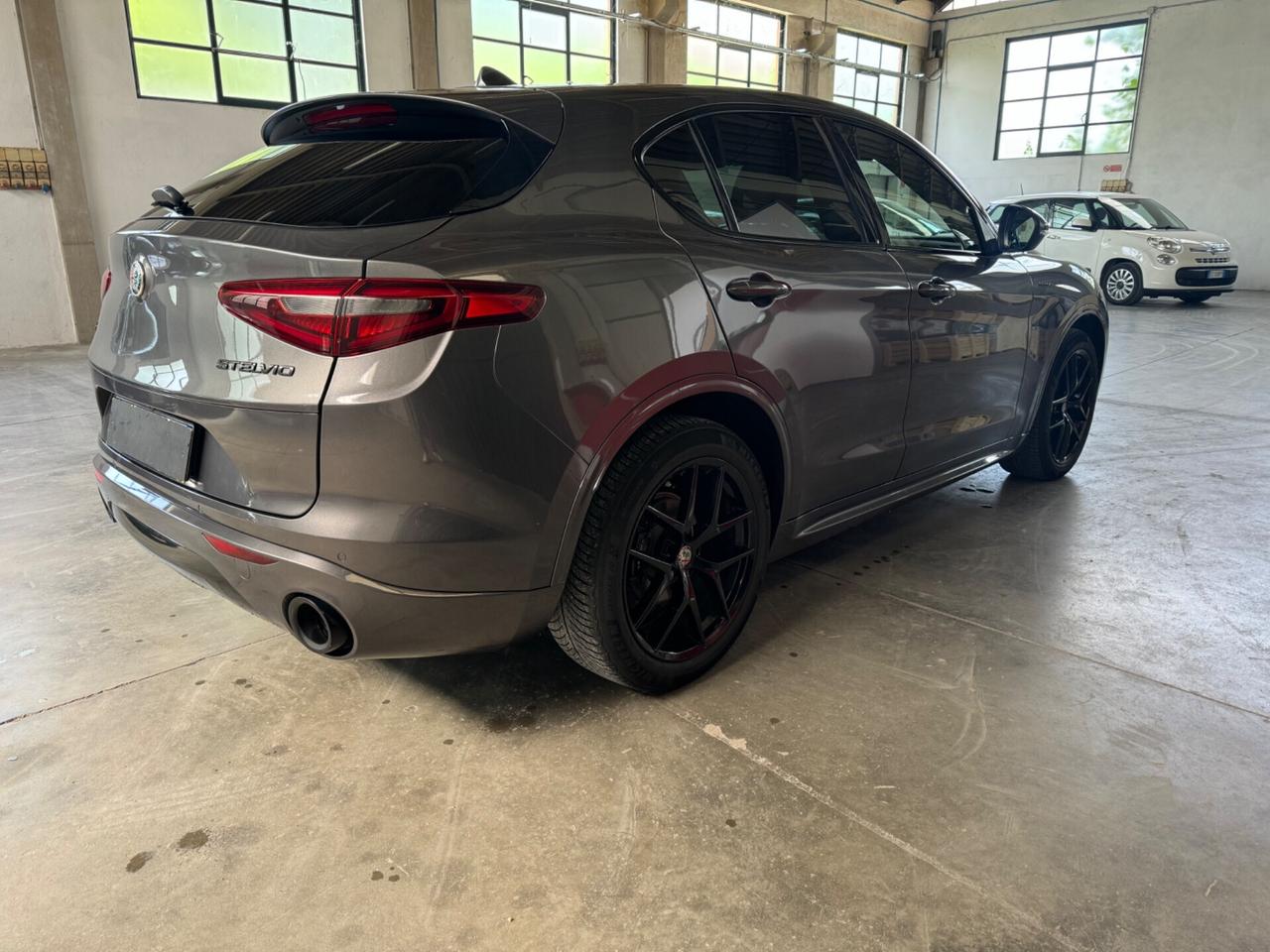 Alfa Stelvio 2.2 Diesel 210 CV Q4 Veloce Iva Esposta