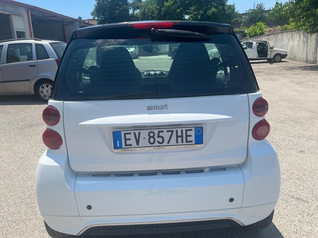 Smart for two 1.0 mhd/71 cv- km 69000-2014
