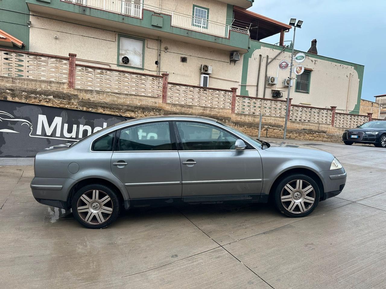Volkswagen Passat 1.9 TDI/130 CV cat Highline
