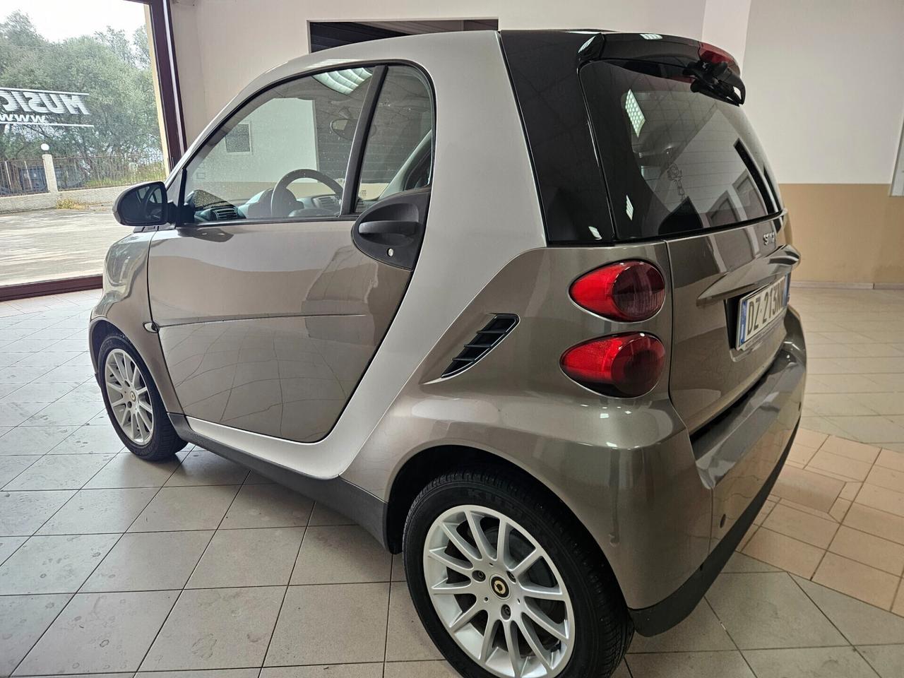 Smart ForTwo 1000 52 kW coupé passion