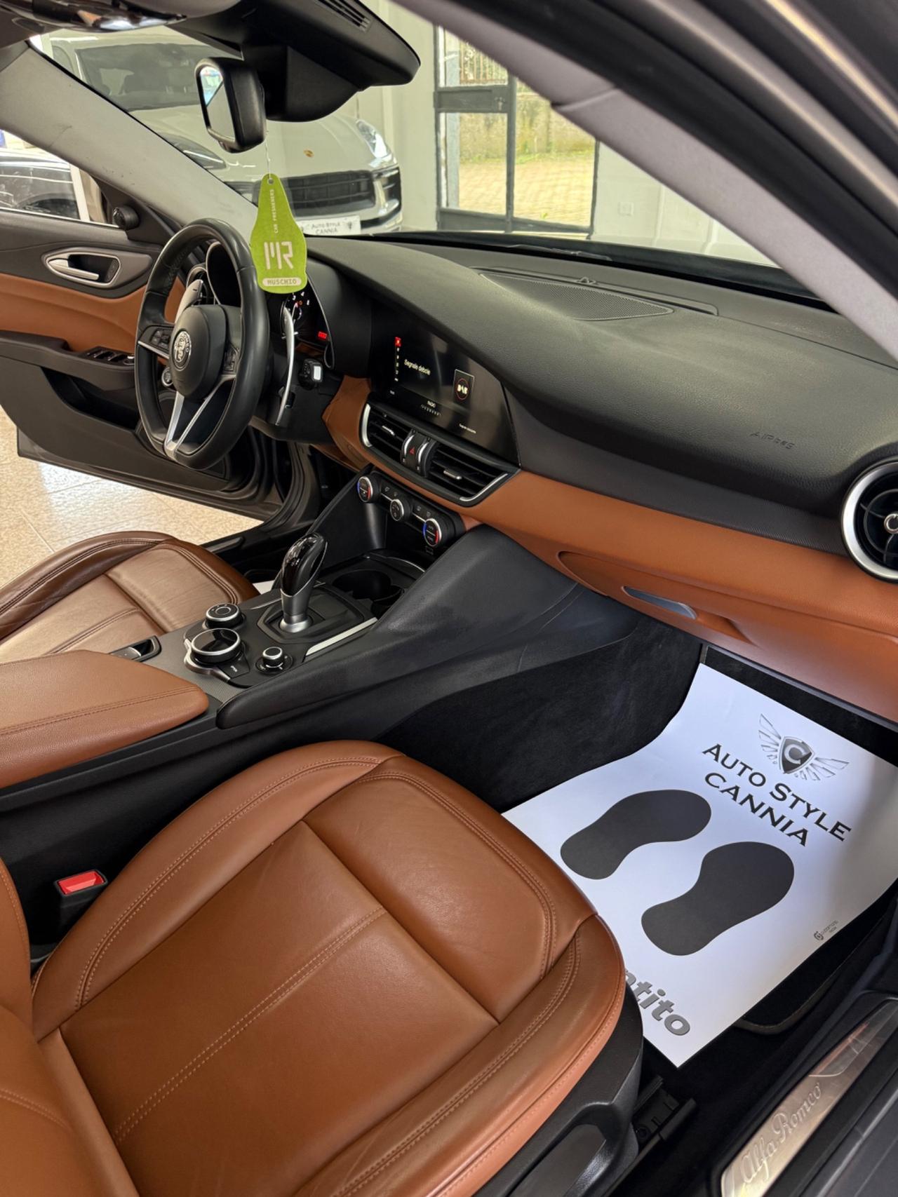 Alfa Romeo Giulia 2.2 Turbodiesel 180 CV AT8 Super