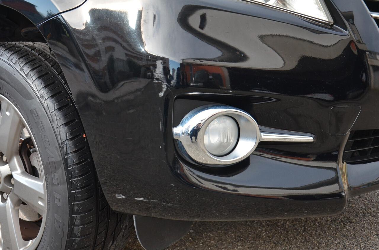 Toyota RAV 4 RAV4 2.2 D-4D 150 CV Lounge