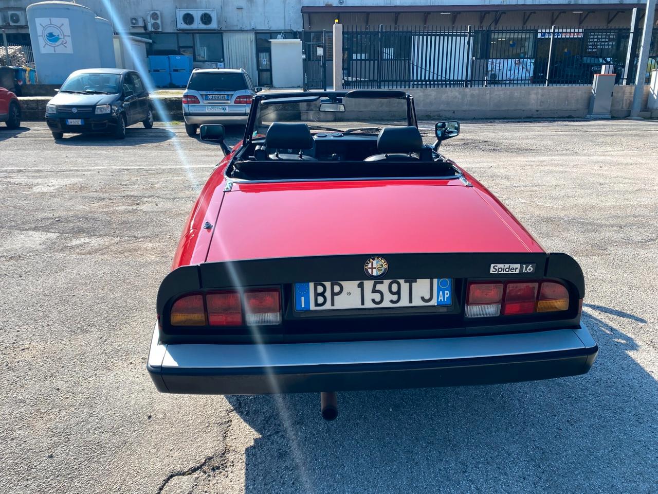 Alfa Romeo Spider DUETTO TARGA ORO