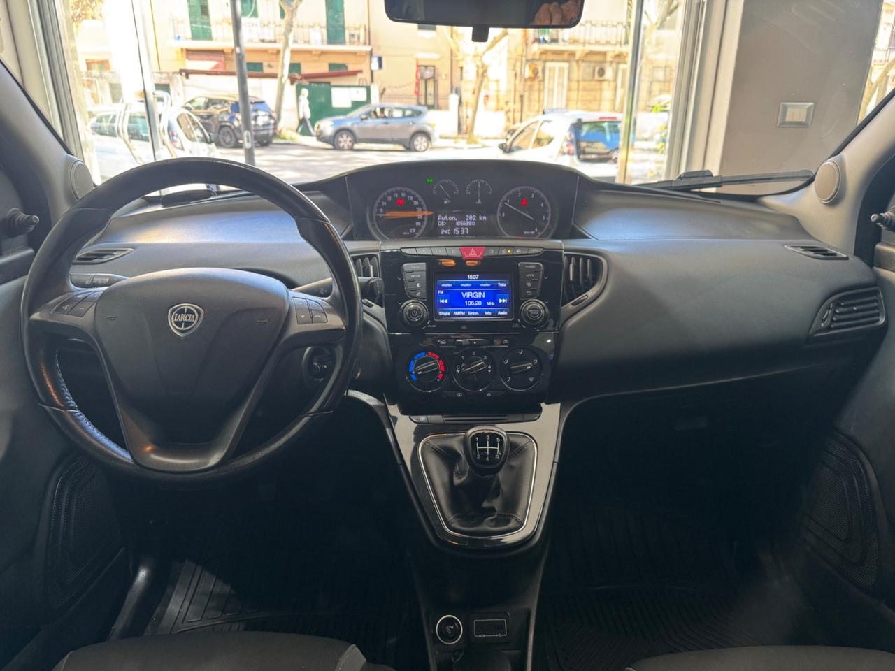 Lancia Ypsilon 1.3 MJT 95 CV Silver Occasione