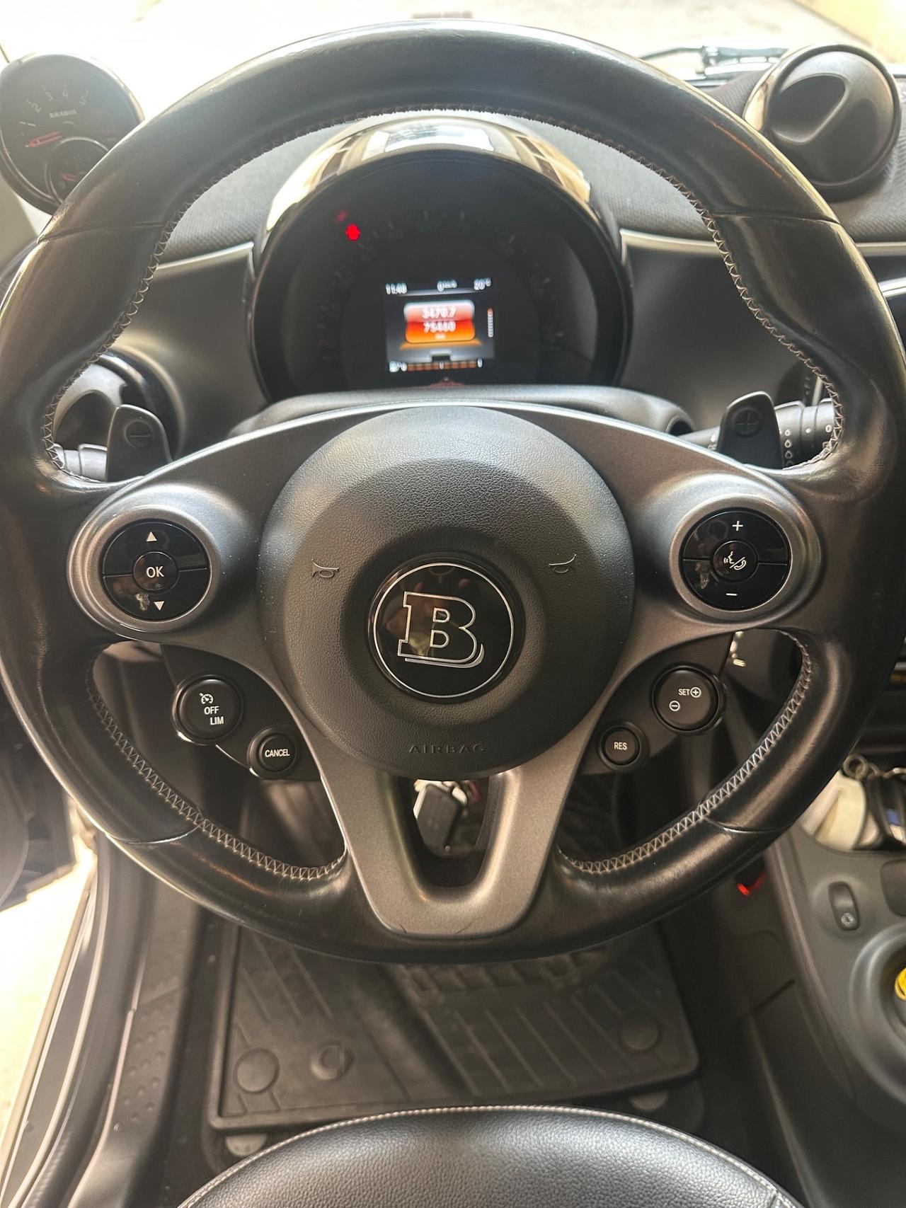 Smart ForTwo BRABUS 0.9 Turbo twinamic Xclusive