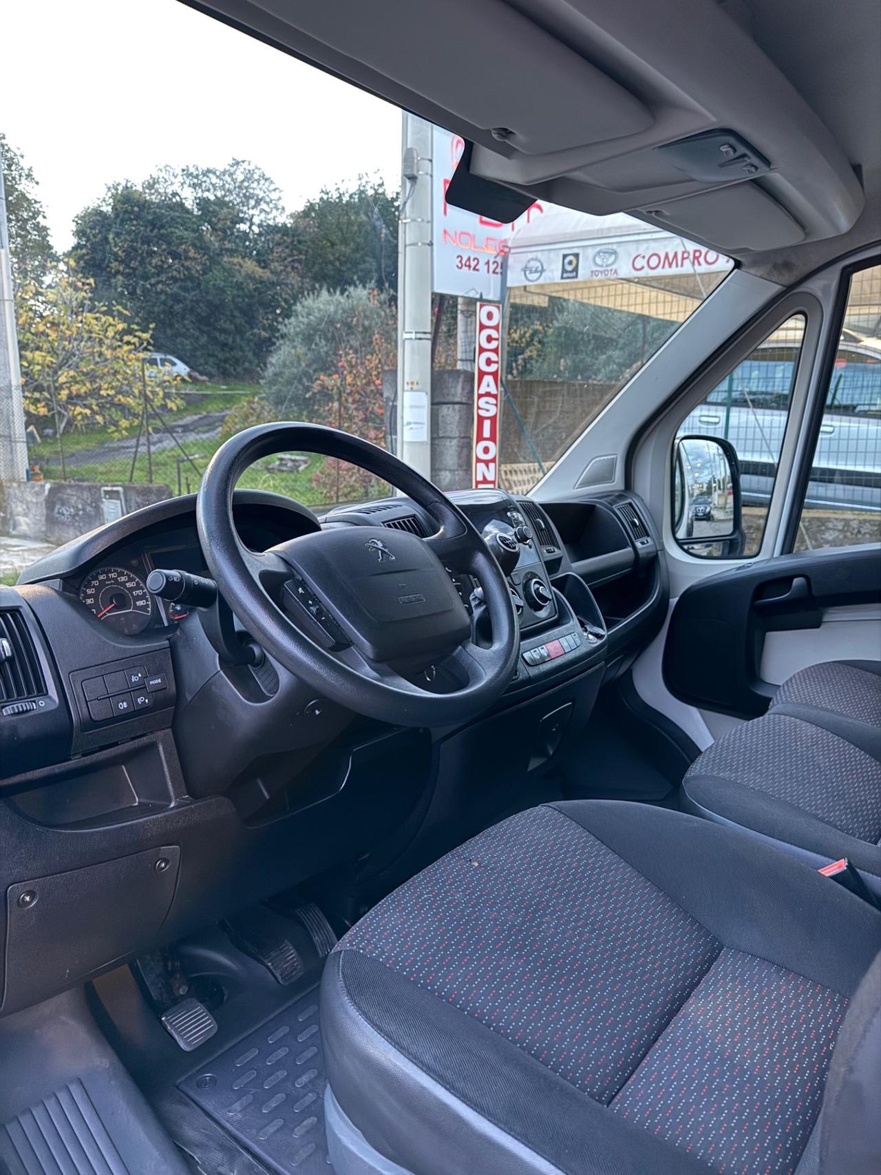 Peugeot Boxer 2.0 Diesel 130cv