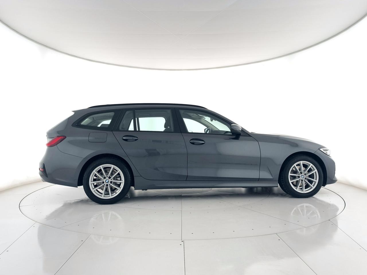 BMW 320d Touring mhev 48V xdrive Business Advantage auto APP CONNECT