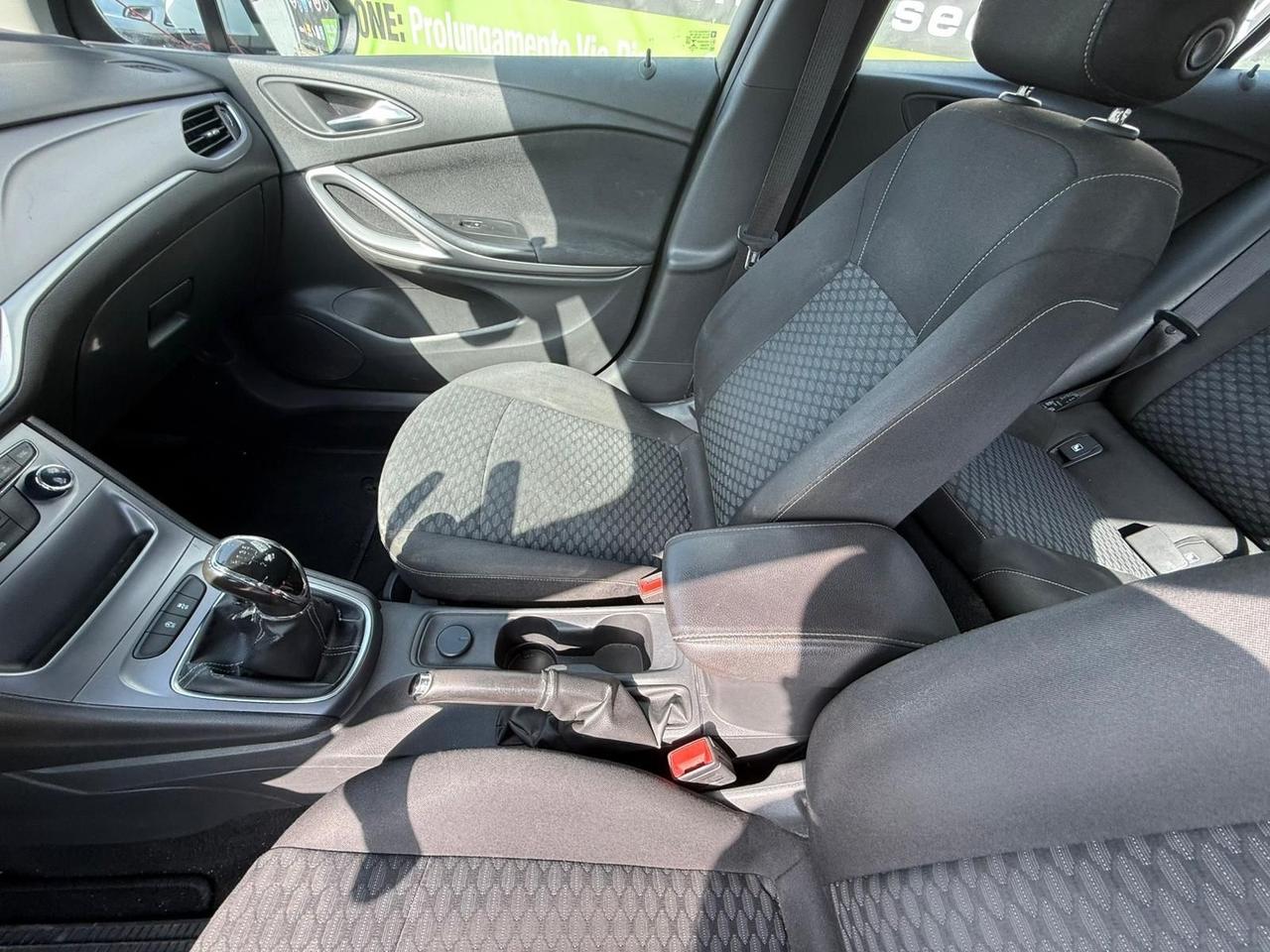 Opel Astra 1.6 CDTi Sports Tourer