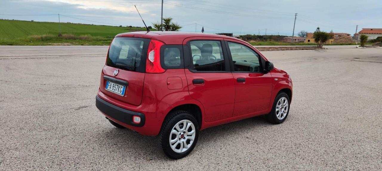 Fiat Panda 0.9 TwinAir Turbo Natural Power Lounge