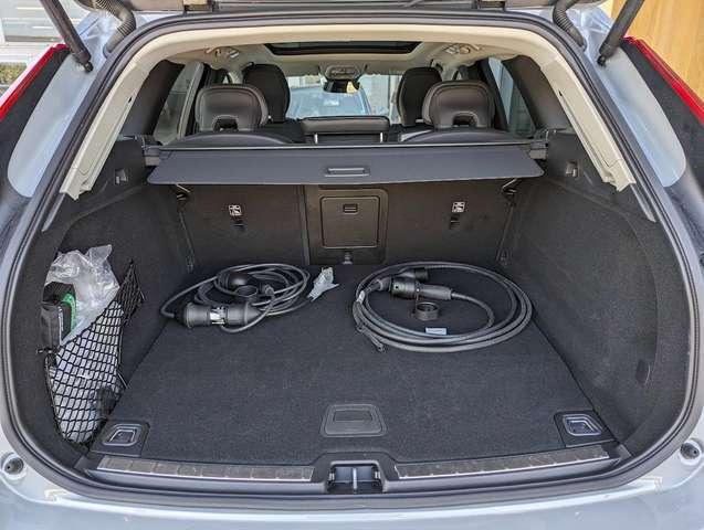 Volvo XC60 T6 Recharge AWD Plug-in Hybrid aut. Ultimate Dark