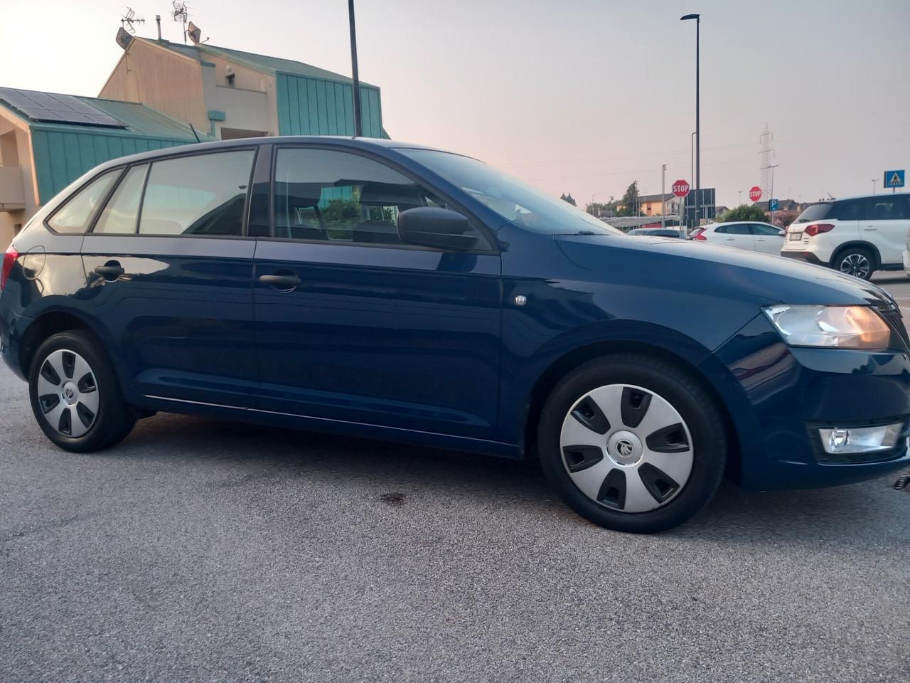 Skoda Rapid 1.2 TSI 86CV Active ok perneo patentati a € 158 mese