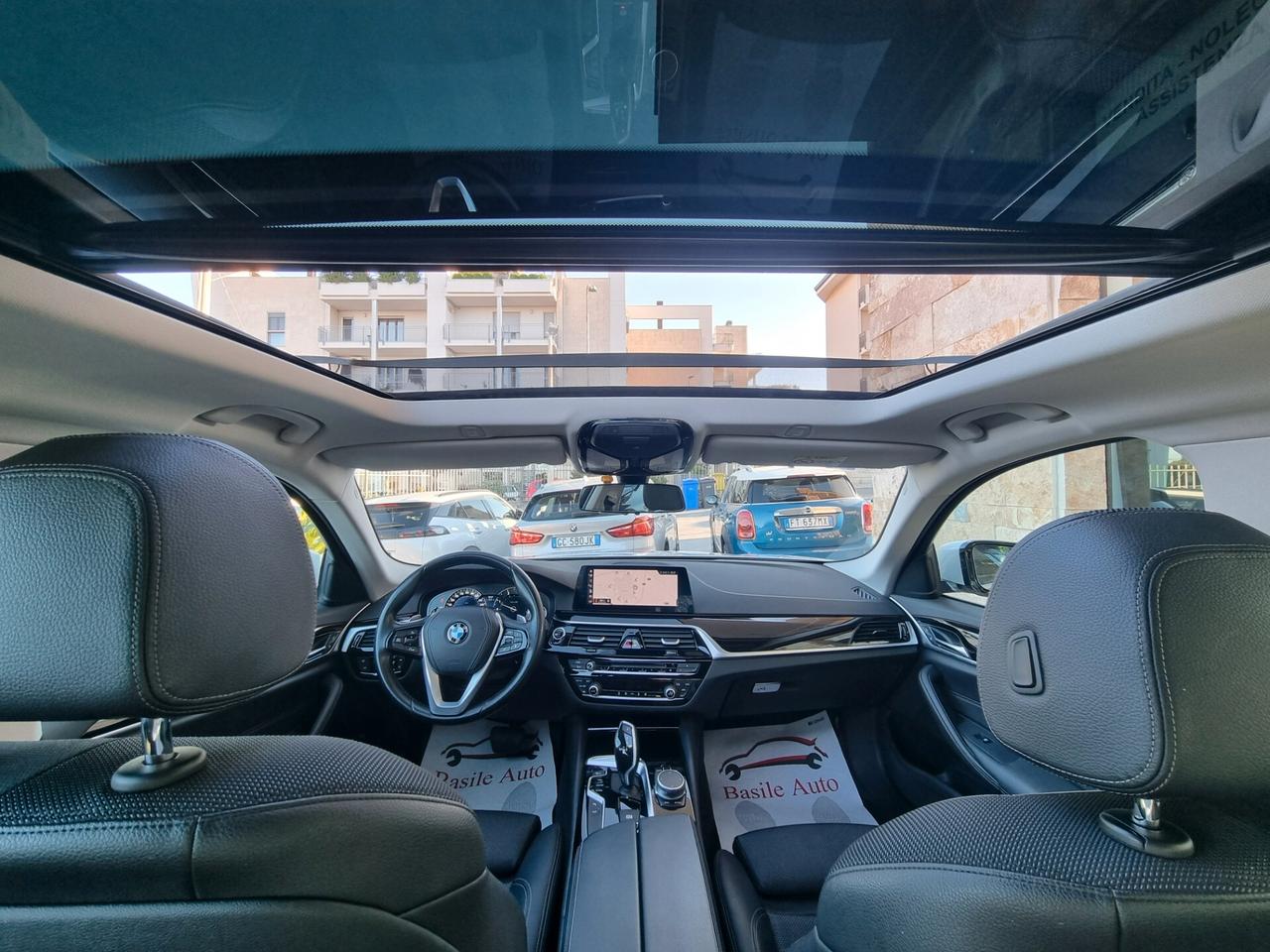 Bmw 520 520d xDrive Luxury TETTO PANORAMICO