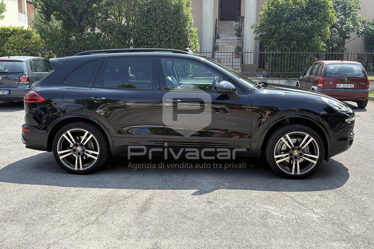 PORSCHE Cayenne 3.0 Diesel Platinum Edition
