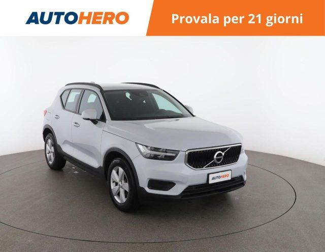 VOLVO XC40 T2 Geartronic Momentum Core
