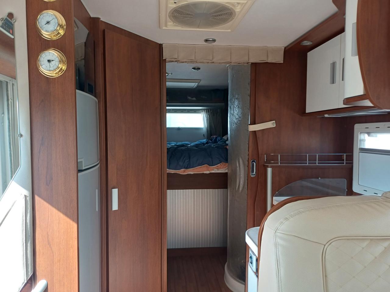 Elnagh MAGNUM 70 KM 59000
