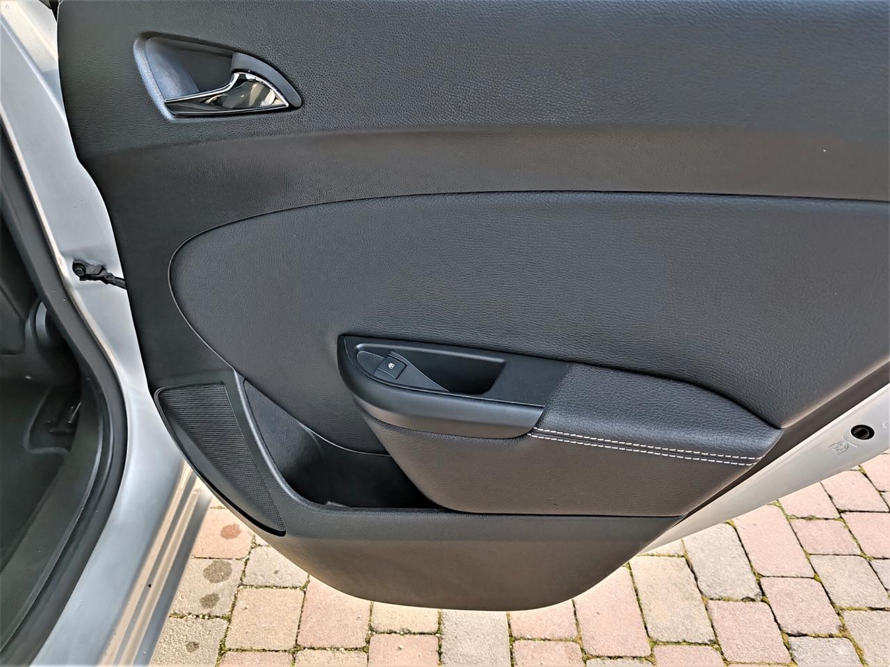 Opel Astra 1.6 CDTI 136CV S&S Sports Tourer Cosmo 2015