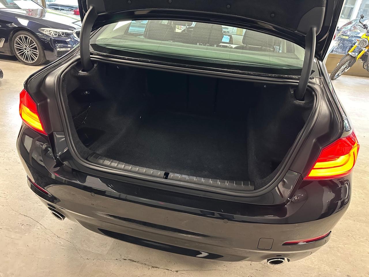 Bmw 520 d 2017 euro 6C tutti tagliandi casa madre
