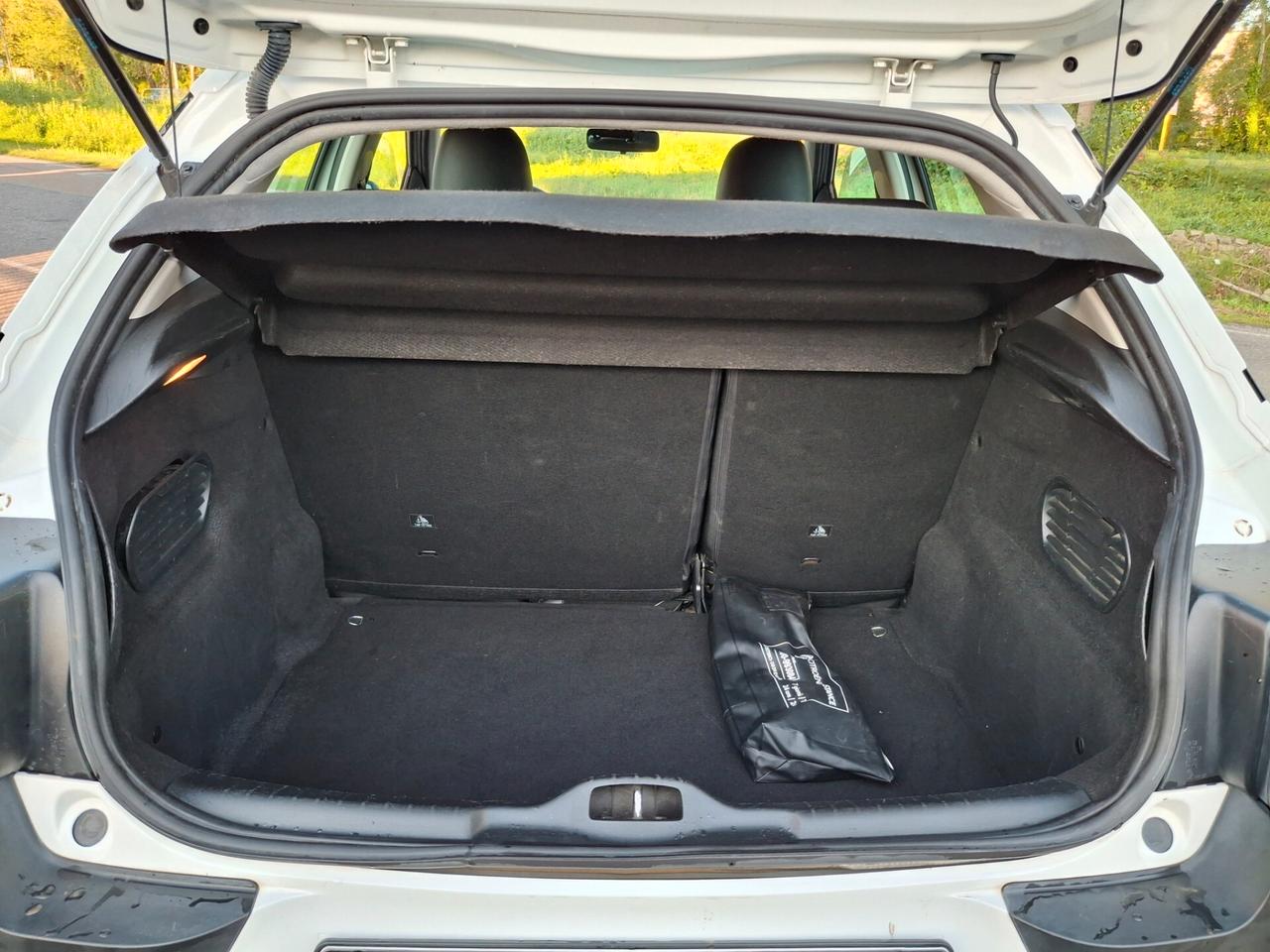 Citroen C4 Cactus PureTech 82 Shine-PERFETTA-