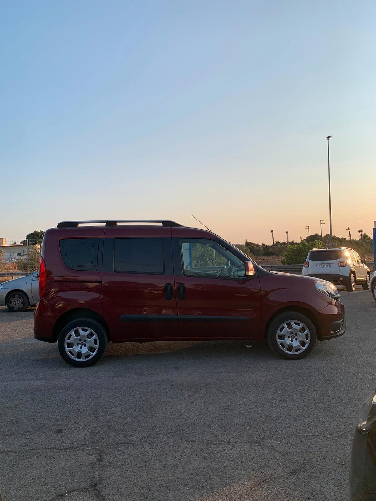 Fiat Doblo Doblò 1.4 T-Jet 16V Natural Power Lounge