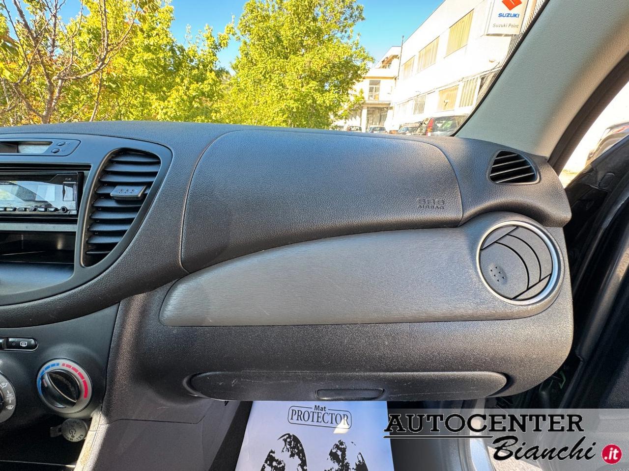 Hyundai i10 1.1 Like bluedrive Gpl