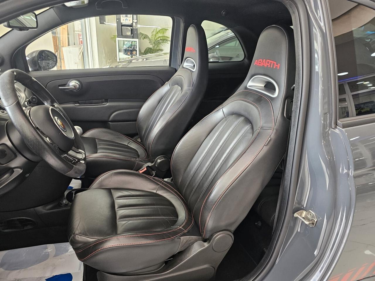 Abarth 695 1.4 Turbo T-Jet XSR Yamaha Limited Edition 532/695