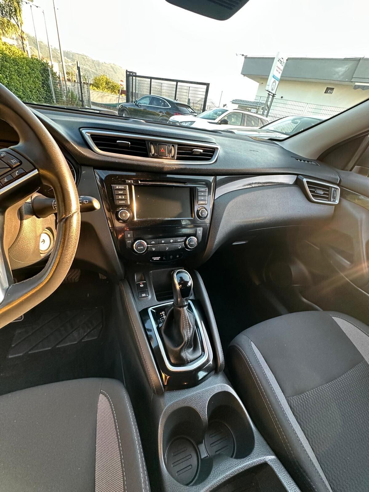 Nissan Qashqai 1.5 dCi 115 CV Business 2021 CAMBIO AUTOMATIC-NAVIG-