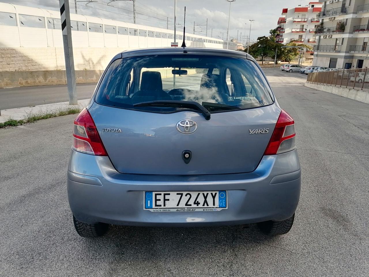 Toyota Yaris 1.4 D-4D DPF 5 porte 2011