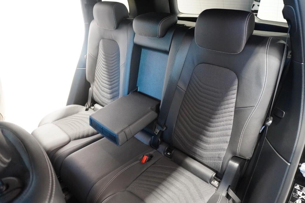MERCEDES-BENZ GLB 200D 150CV AUTOMATIC BUSINESS EXTRA ( FARI LED - TETTO PANORAMICO APR. - DISTRONIC - PELLE - NAVI - MIRROR - PARK ASSIST - TELECAMERA POST. )