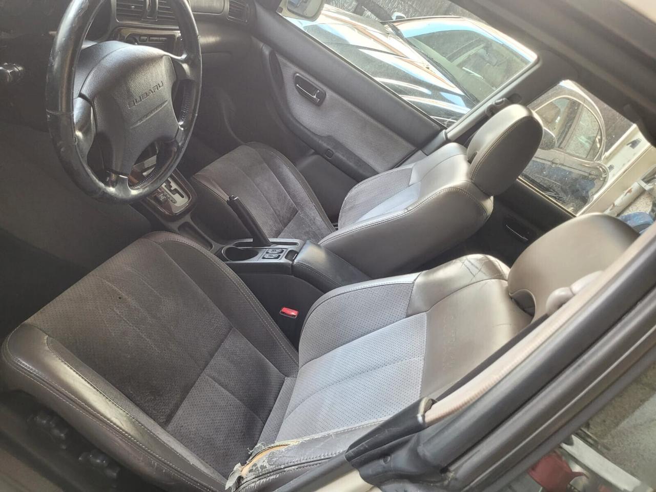 Subaru Legacy 2.5i 16V cat 4WD Outback