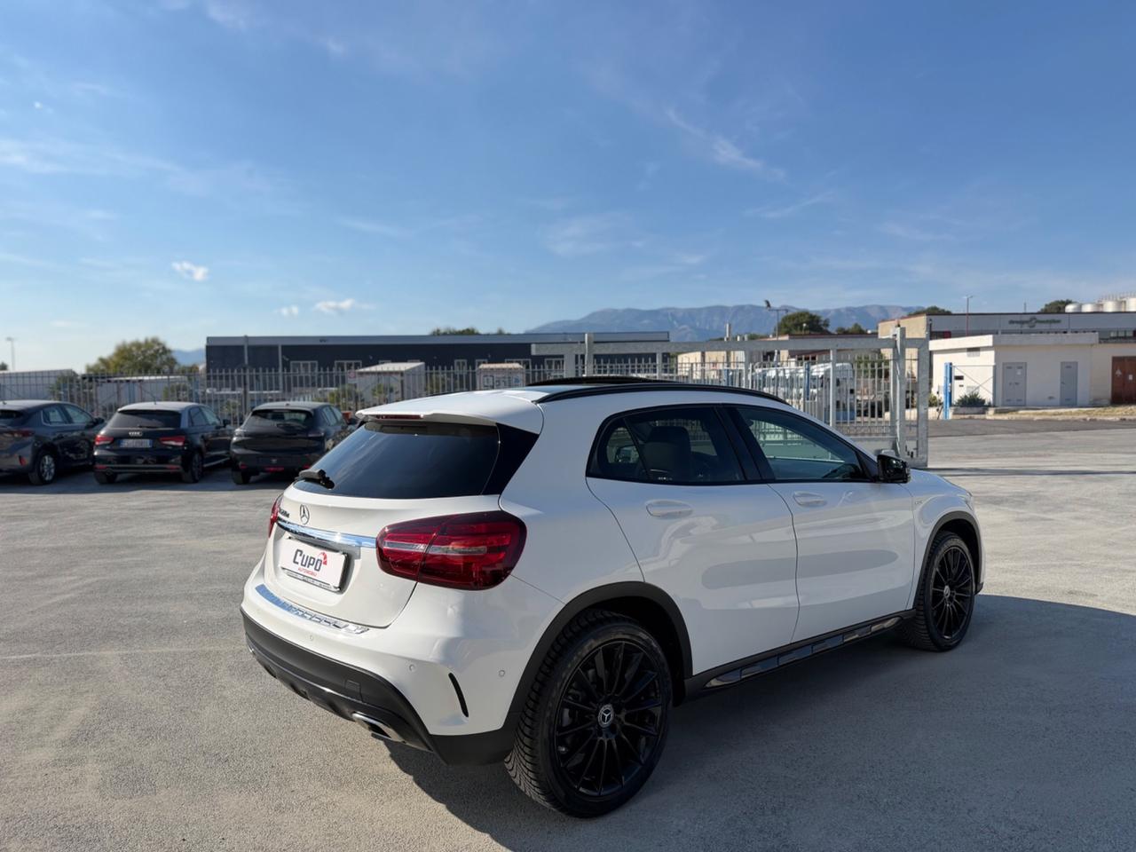 Mercedes-benz GLA 200 d Automatic Premium Night Edition