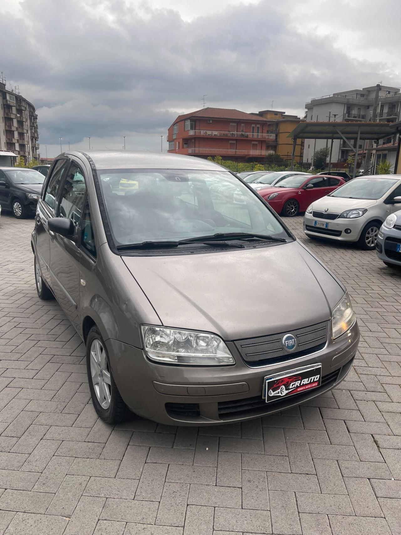 Fiat Idea 1.3 Multijet 90 CV Emotion