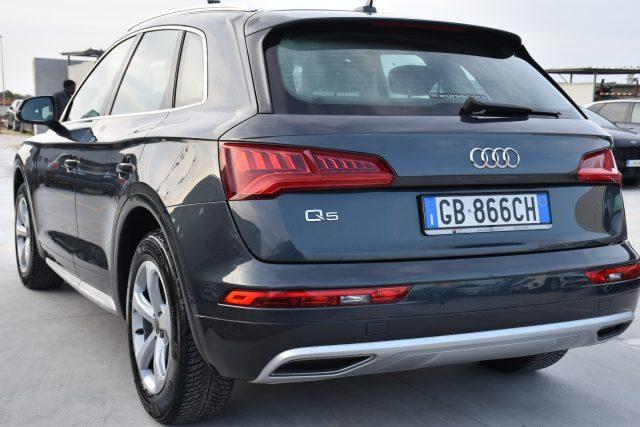 AUDI Q5 40 TDI quattro S-Tronic Business Sport *PELLE*