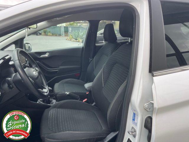 FORD Fiesta 1.5 TDCi 5 porte Titanium - PER NEOPATENTATO -