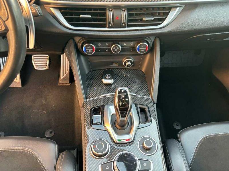 Alfa Romeo Stelvio 2.2 Turbodiesel 210 CV AT8 Q4 Veloce Tì