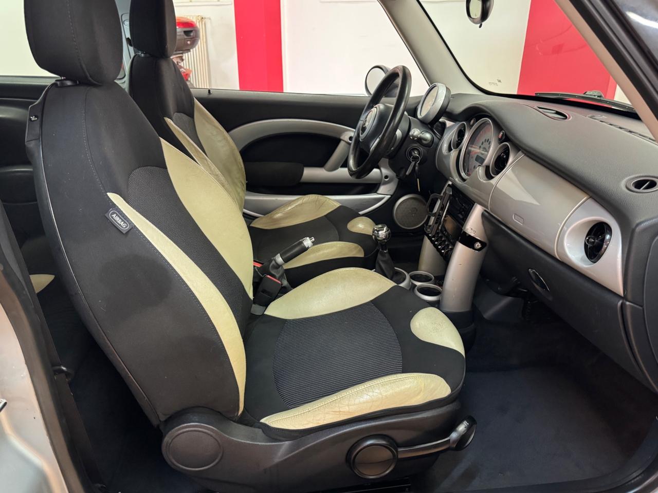 Mini Mini 1.6 16V Cooper
