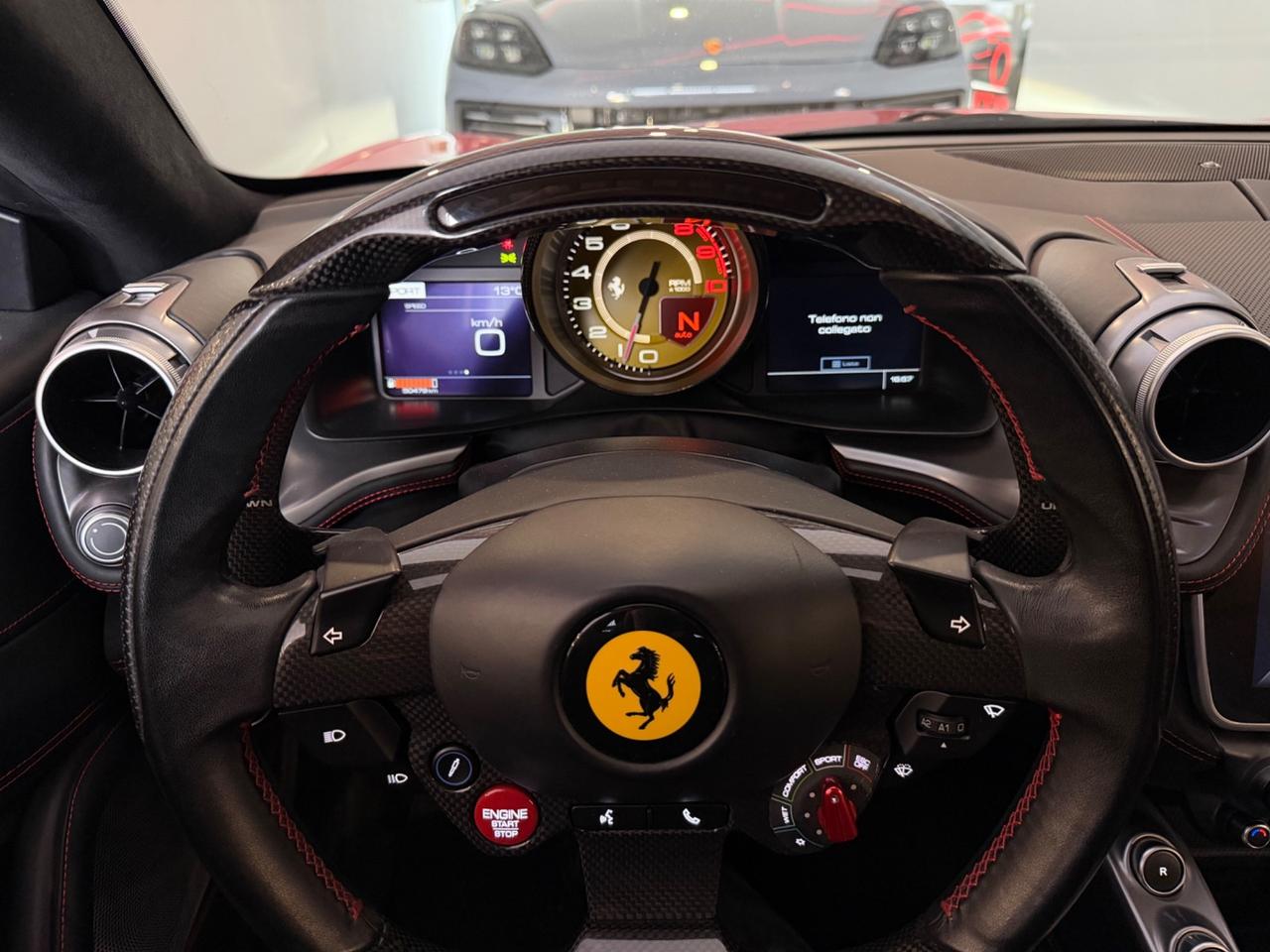 Ferrari GTC4Lusso T iva esposta