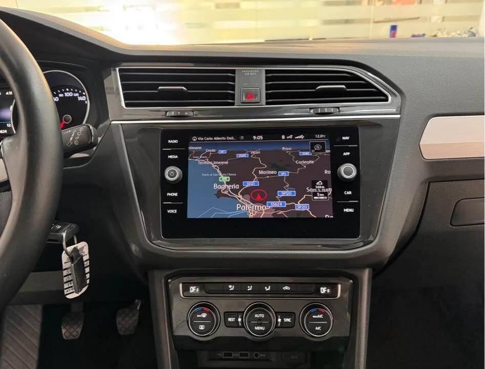 Volkswagen Tiguan 1.6 TDI Business BlueMotion 2017 116CV