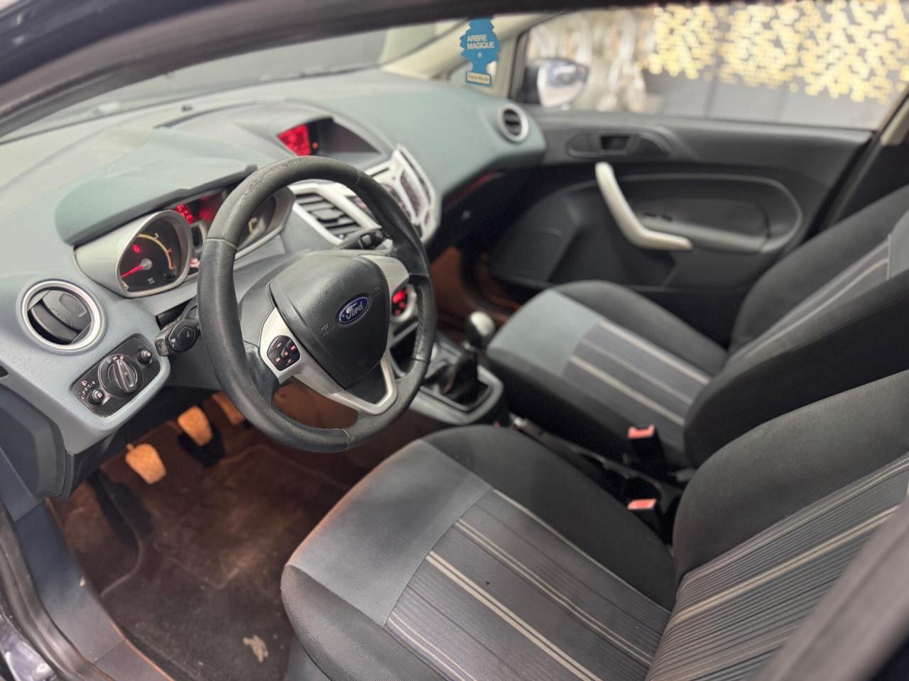 Ford Fiesta 1.4 Benzi. GPL 5Porte ADATTA NEOPATENTATI