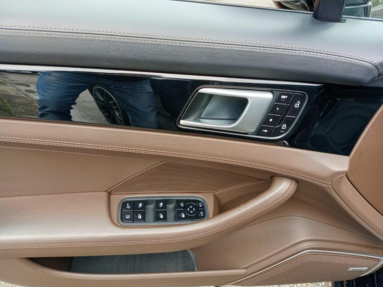 Porsche Panamera Platinum Edition 2.9 4 E-Hy #7565