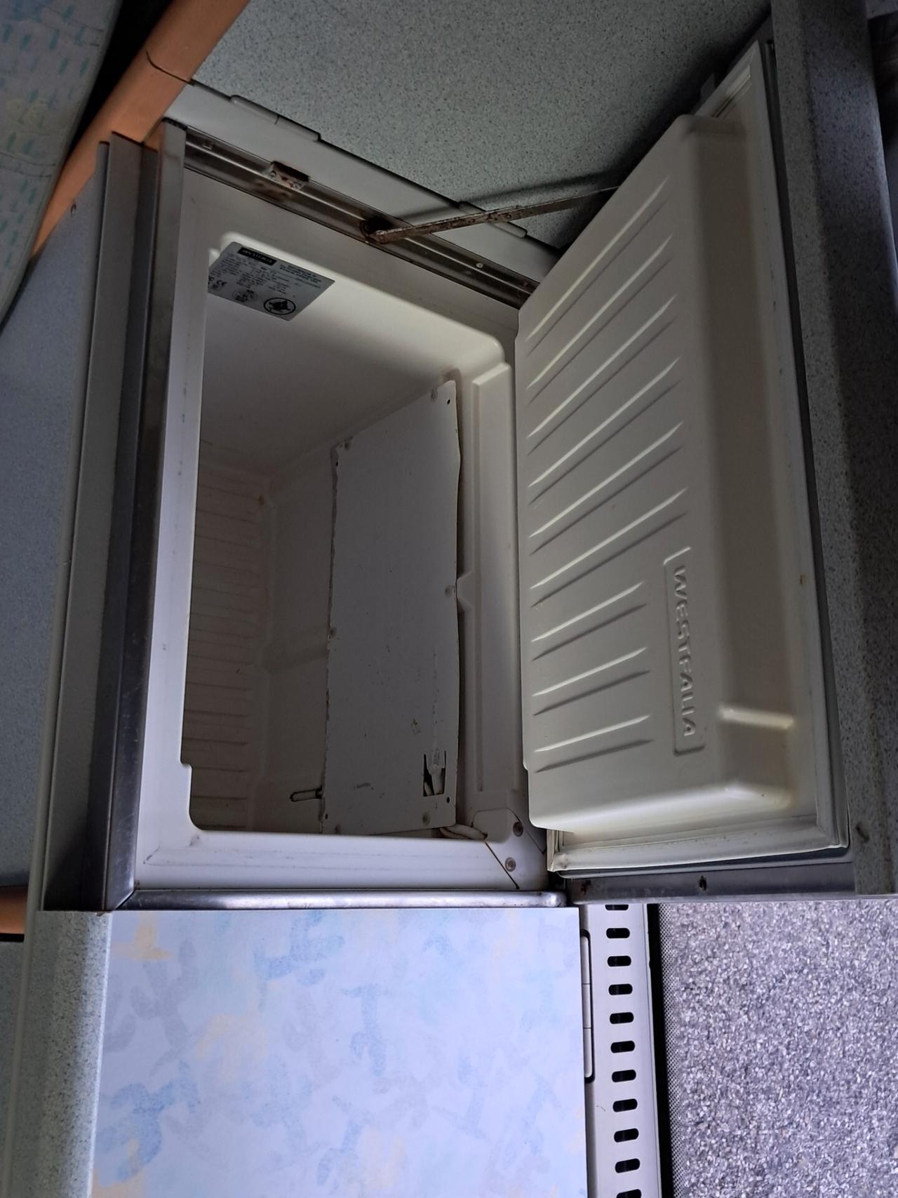 WESTFALIA T4 CALIFORNIA COACH 2.5 TDI 102 CV AUTOMATICO