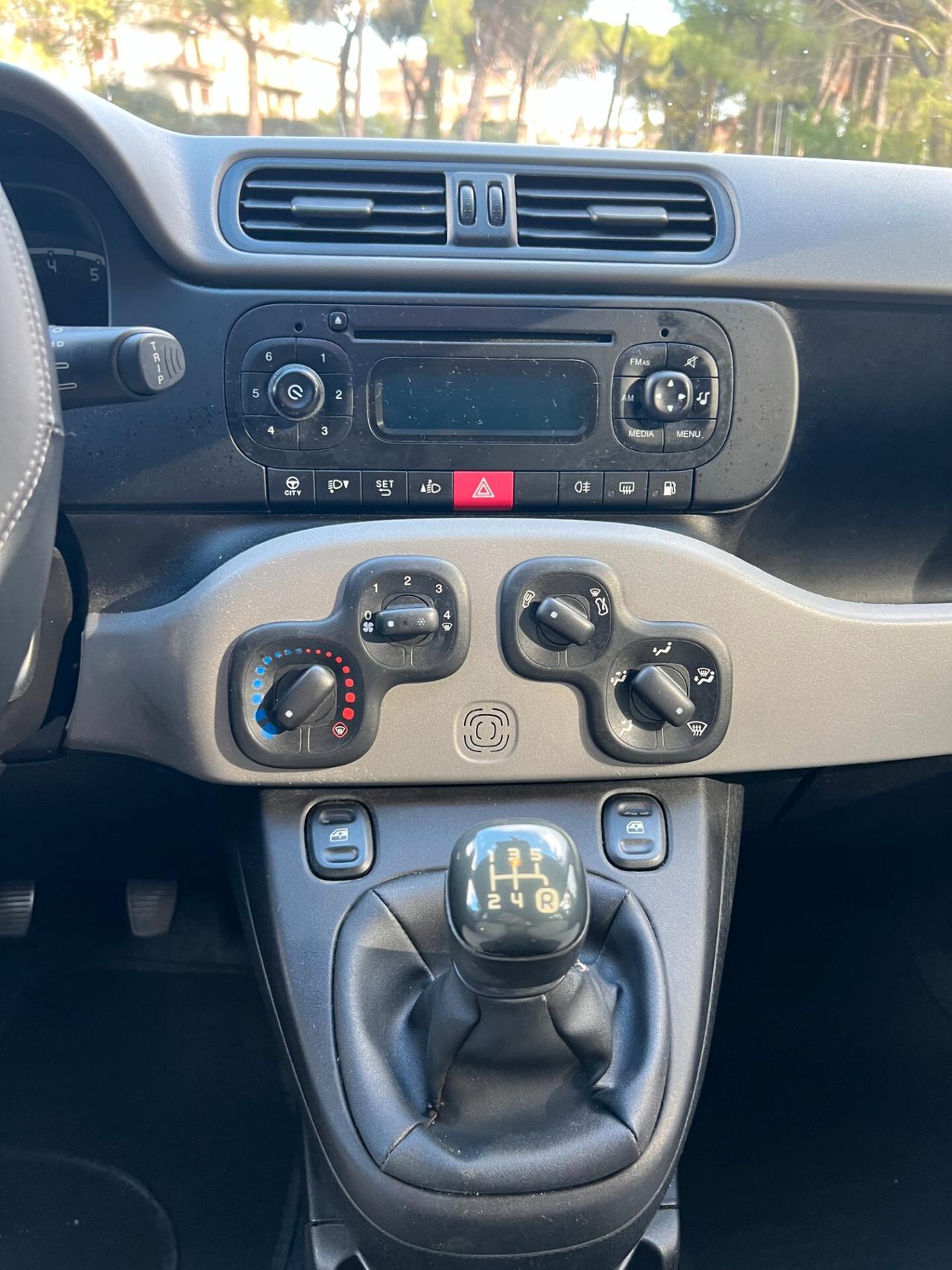 ADATTA PER NEOPATENTATI Fiat Panda 0.9 TwinAir Turbo Natural Power Lounge