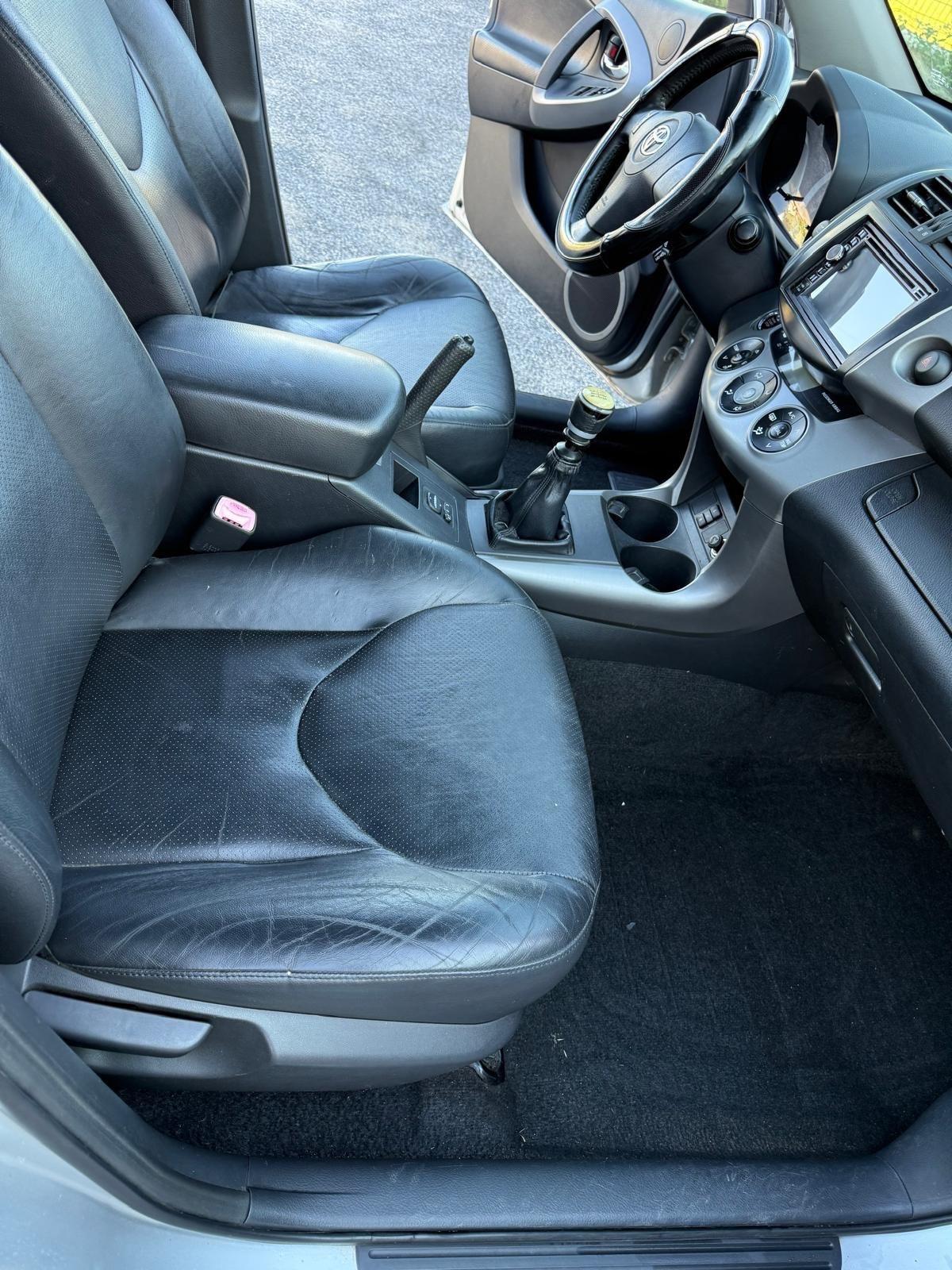 Toyota RAV 4 RAV4 Crossover 2.2 D-Cat 177 CV Luxury