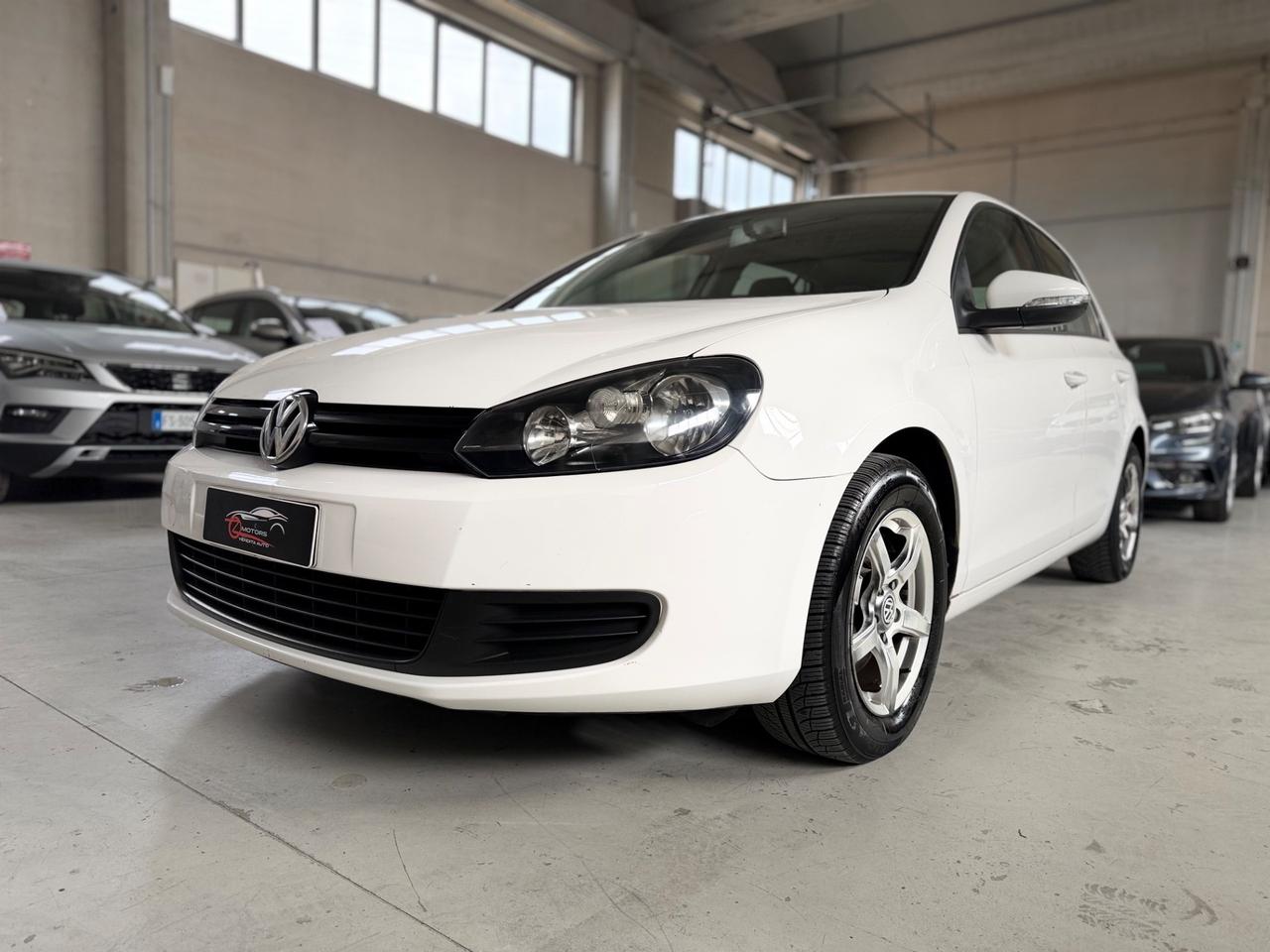 Volkswagen Golf 1.6 TDI DPF 5p. Comfortline Neopatentati