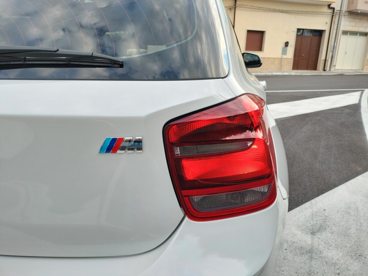 Bmw 116 116d 5p. Msport