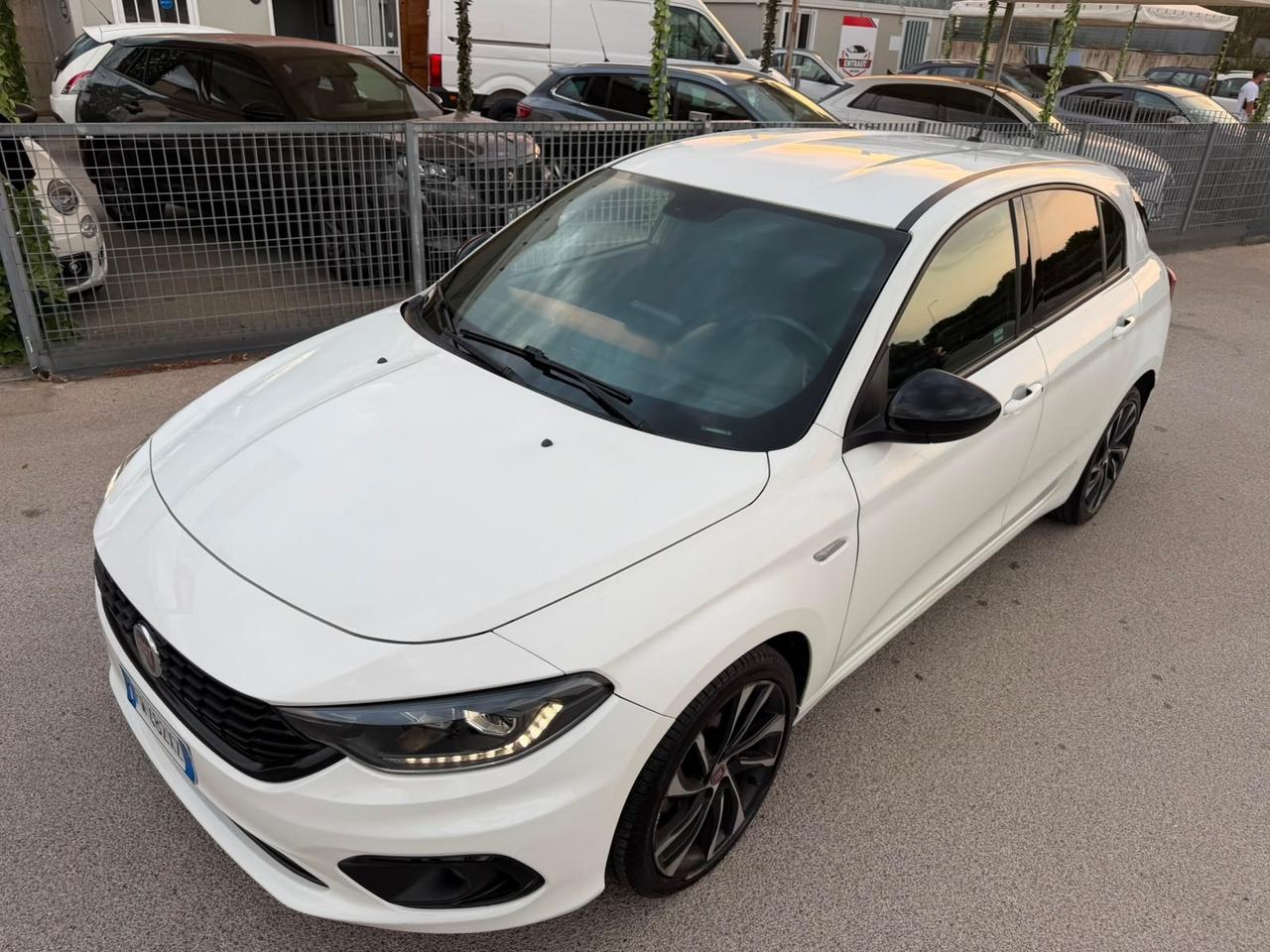 Fiat Tipo 1.6 Mjt 120CV MY20 LOUNGE GARANZIA 12