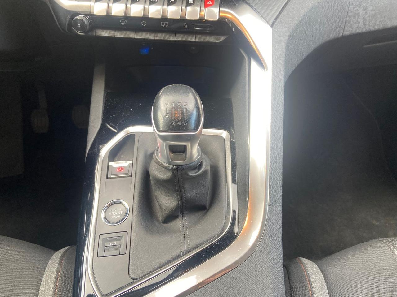 Peugeot 3008 Allure Pack 1.5 Blue HDI 130 #9295