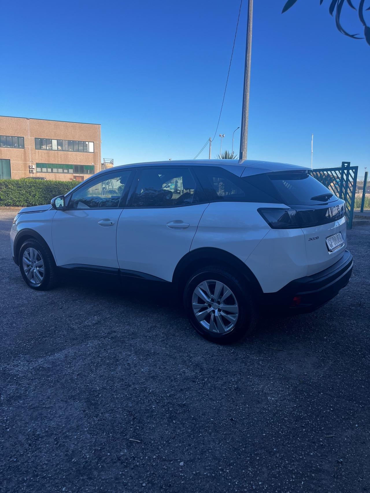 Peugeot 3008 BlueHDi 130 S&S EAT8 Business